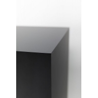 socle noir, 20 x 20 x 60 cm (lxLxh)